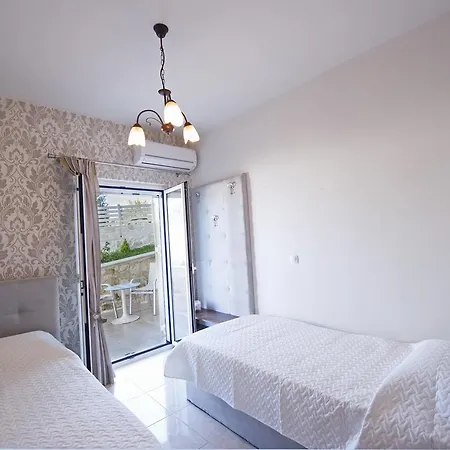 Nereid Villa, With Heated Pool & Spawhirlpool, Bbq, By Thinkvilla